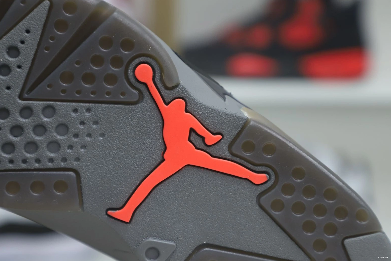 GREY' 6 JORDAN X RETRO AIR PARIS SAINT-GERMAIN 'IRON 0925